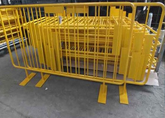 Chine Barrière provisoire d'arrière-cour de glissière de sécurité, panneaux provisoires de barrière de sécurité pour le contrôle des foules fournisseur