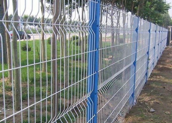 Chine Anti maille de jardin de montée clôturant le panneau vert de fil pour les raisons publiques fournisseur