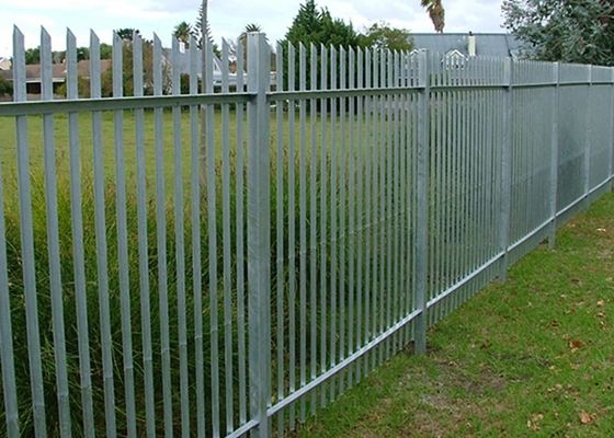 Chine W dactylographient la barrière de sécurité de palissade/panneaux décoratifs de barrière de palissade en métal fournisseur